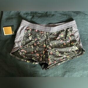 The North Face Black Jacket Interior with Light Gray Trim